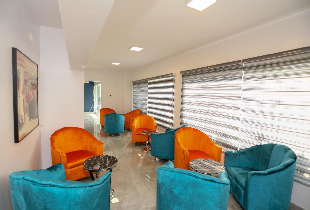 Riviera 4*