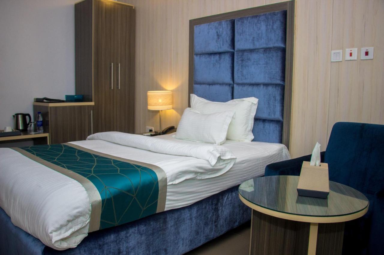 Hotel Riviera